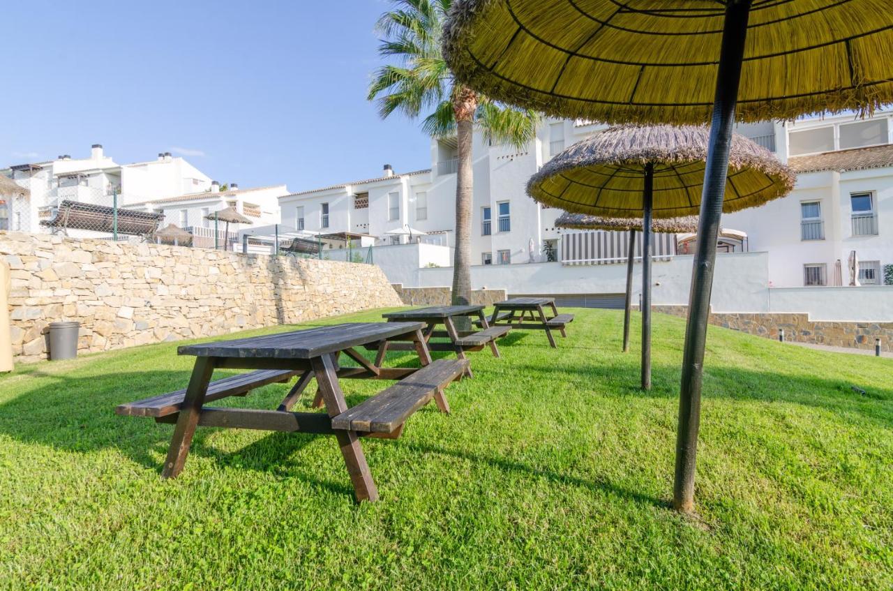 Wintowinrentals Huge Private Terrace &, Relax Caleta De Velez Exterior photo