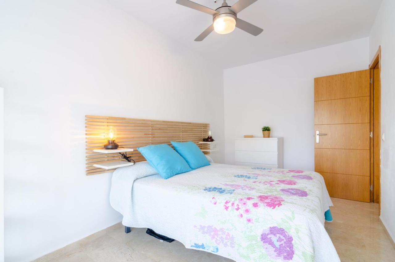 Wintowinrentals Huge Private Terrace &, Relax Caleta De Velez Exterior photo
